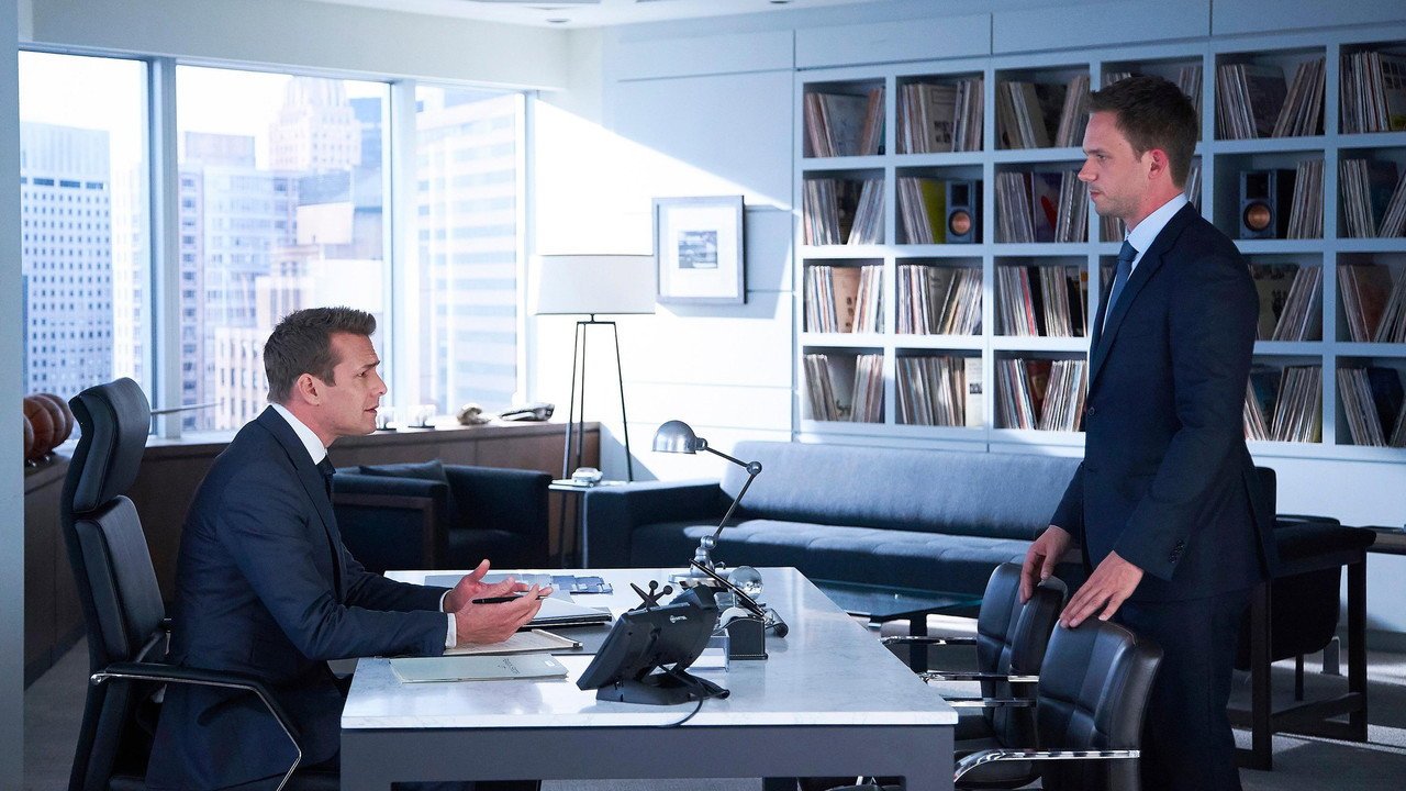 W garniturach {se_code} - Vider